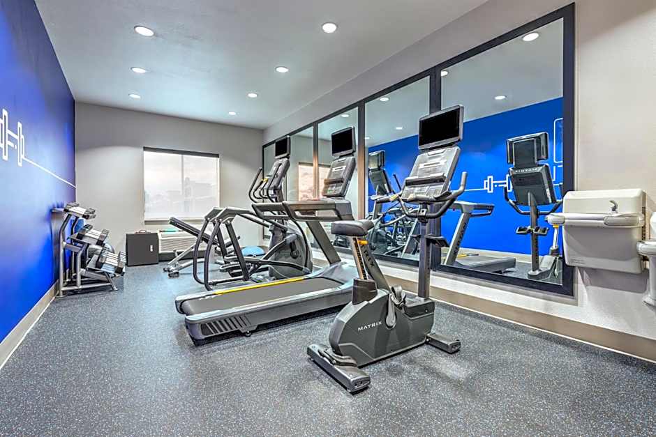 Holiday Inn Express Hotel and Suites Athens By IHG