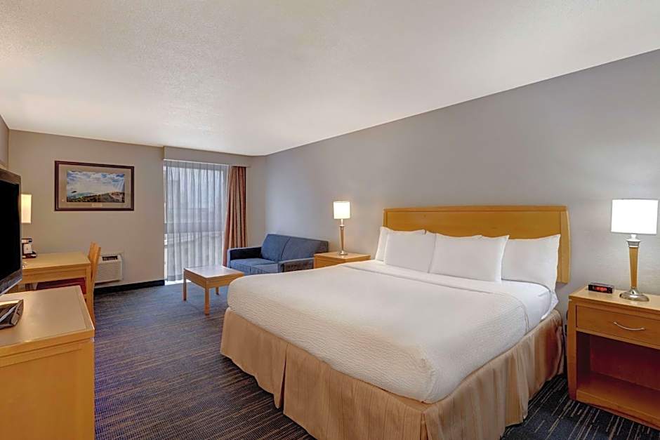 Days Inn by Wyndham Niagara Falls Near The Falls