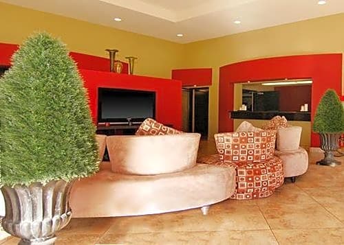 Comfort Inn Near Universal Studios