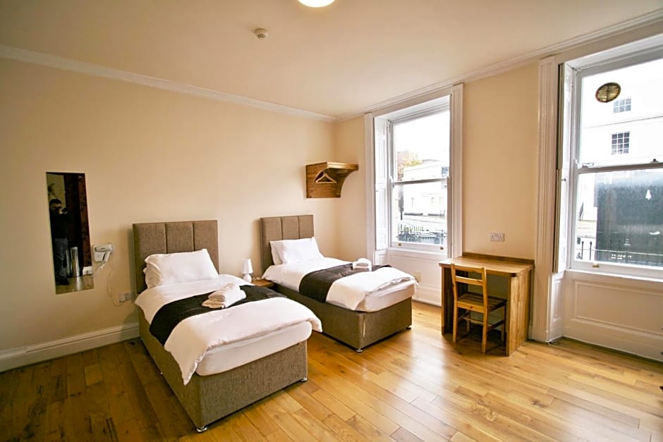 Central Studios Gloucester Place by Roomsbooked