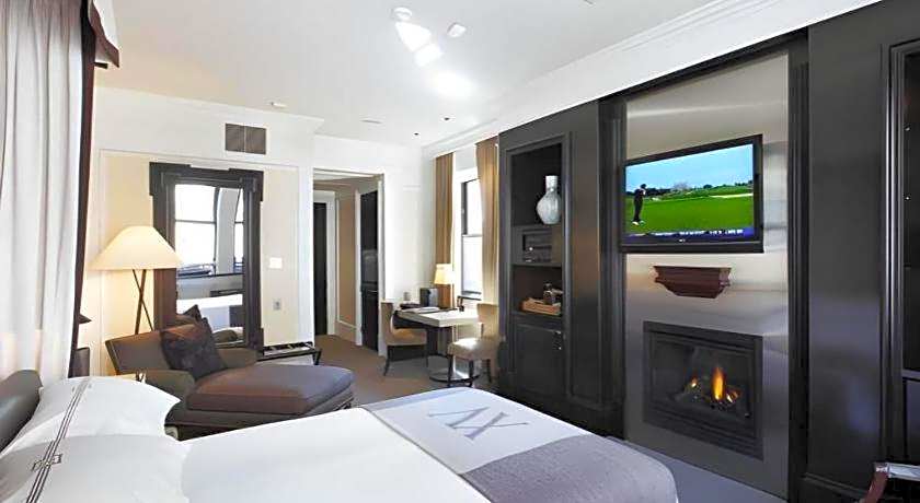 Fifteen Beacon Hotel