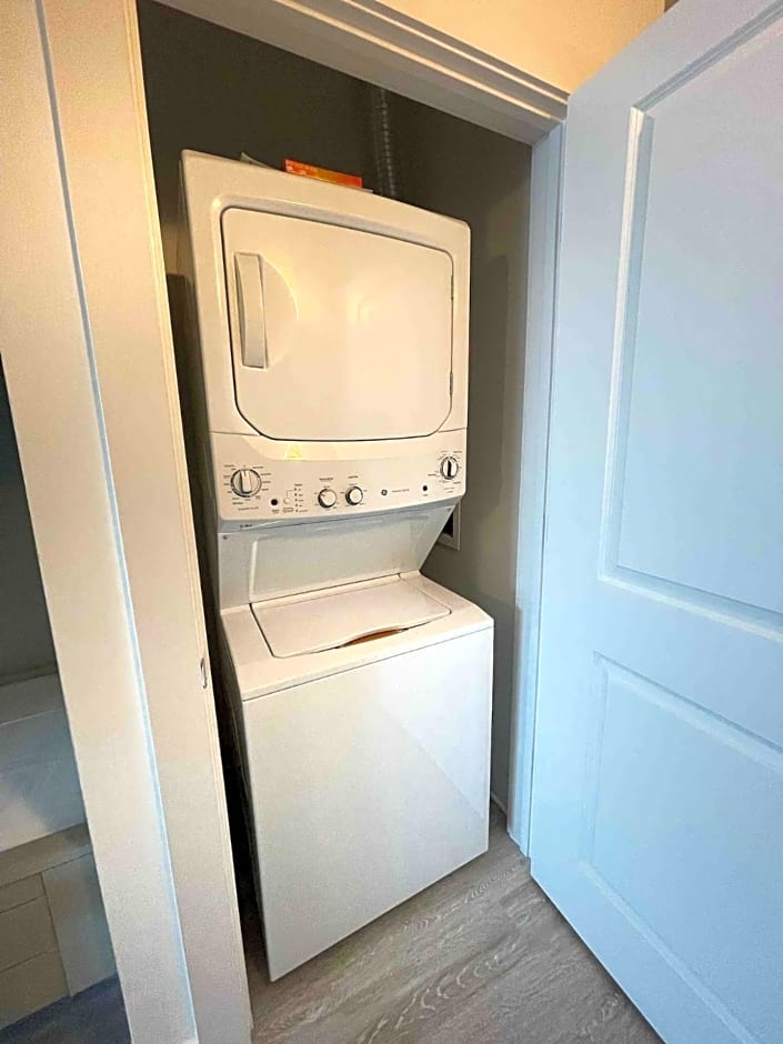 Calypso 3-2303 Penthouse Level w/ Incredible View!
