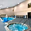 Country Inn & Suites by Radisson, Coon Rapids, MN