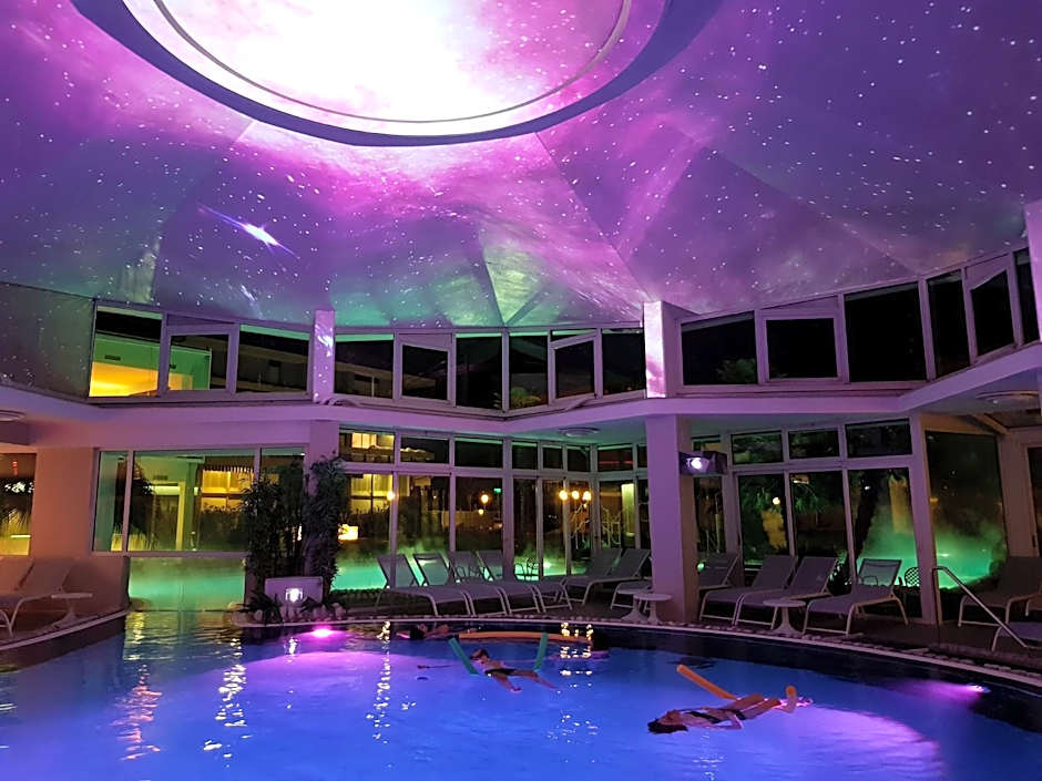 Panoramic Hotel Plaza