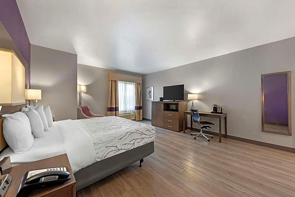 Best Western Plus Buda Austin Inn & Suites