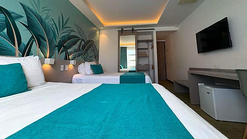 Portobelo Plaza de las Americas