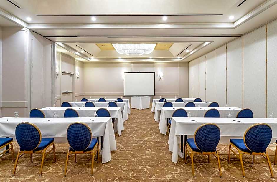 Crowne Plaza Los Angeles Harbor Hotel By IHG