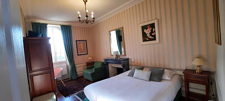 Domaine De Moresville