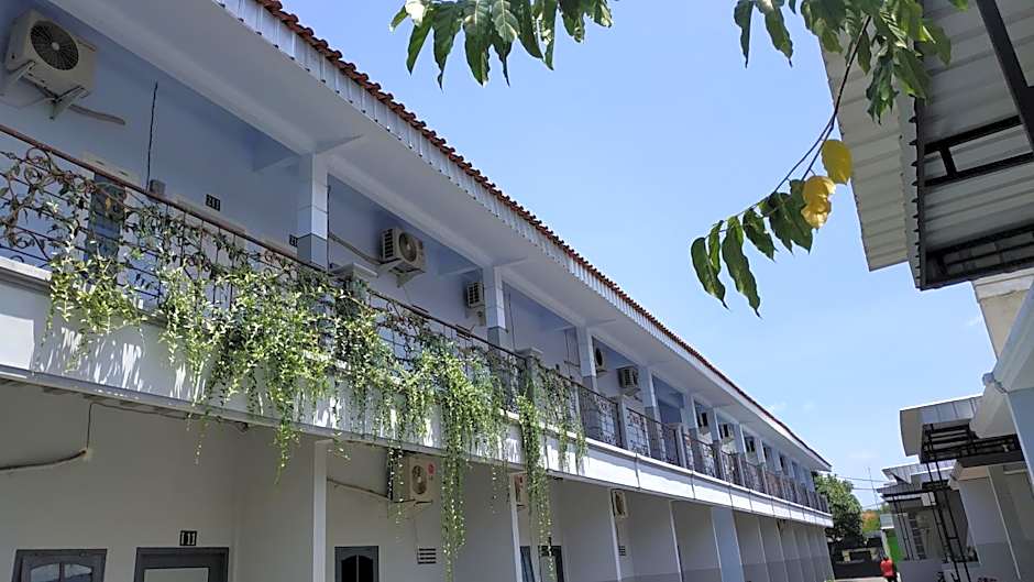 Omah Kost Family Syariah