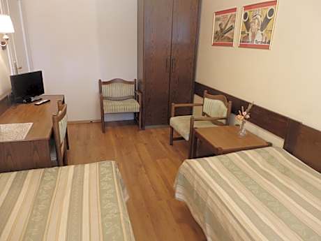Two-Bedroom Apartment with Garden View