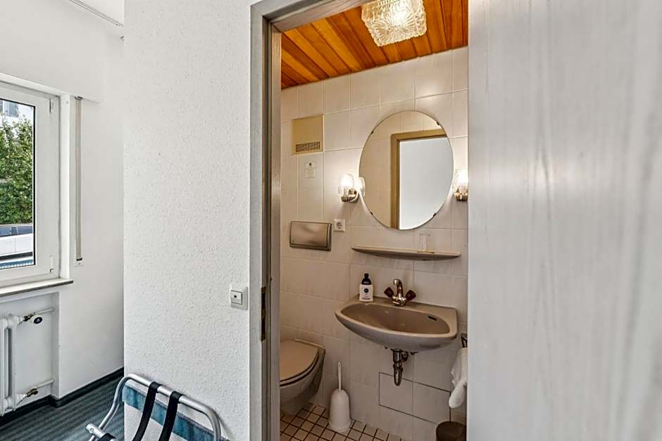 NEU Apart-Hotel Kraut 24-7 Check In Nähe Messe-Airport