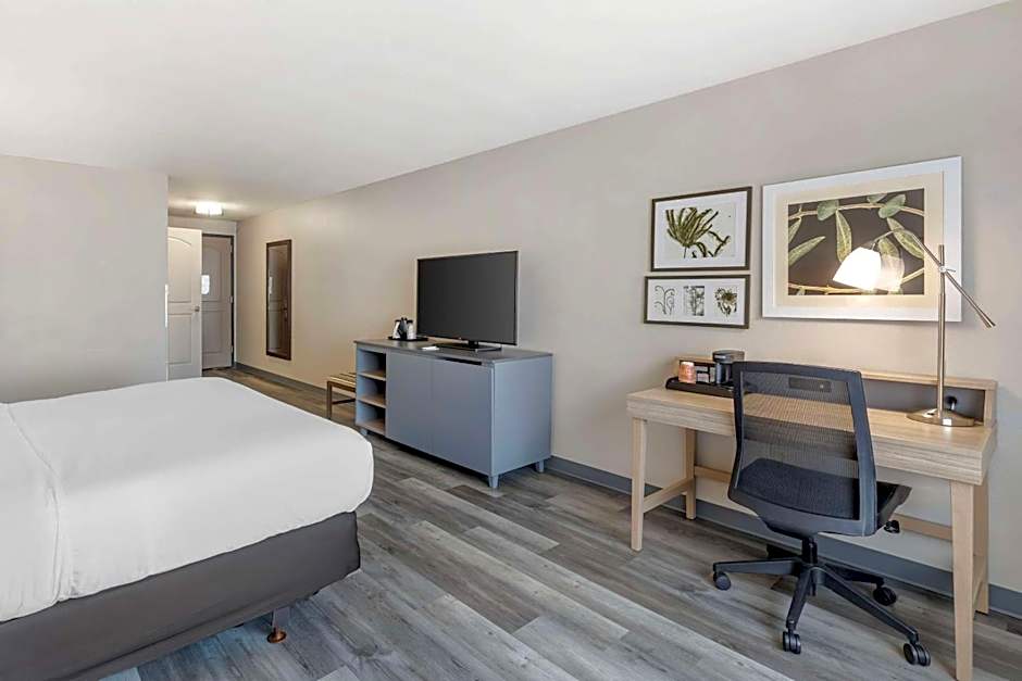 Country Inn & Suites by Radisson, St. Peters, MO