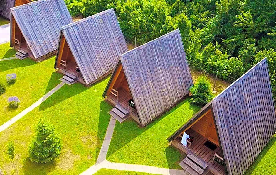 Rooms & Glamping Lana Haus