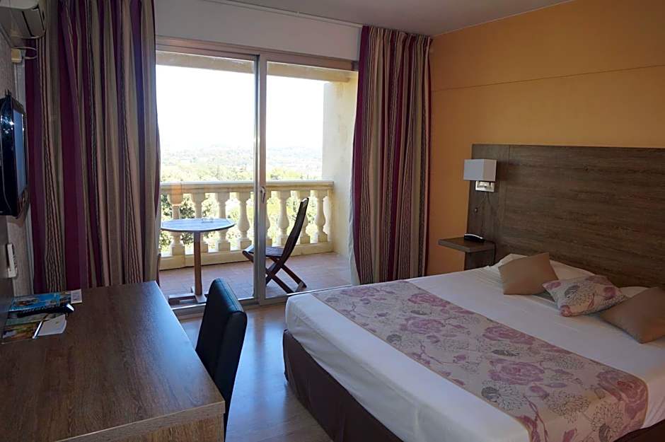 Logis Hotel Le Col De L'ange