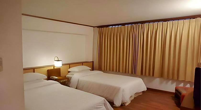 Dusit Hotel