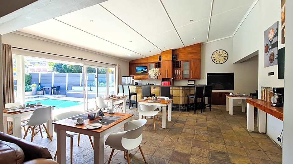Lido Living