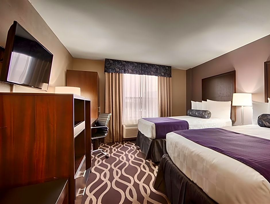 IBAN Dallas Park Central Hotel, Trademark by Wyndham