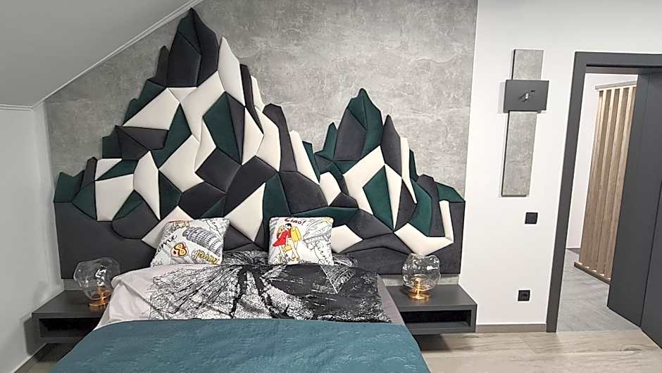 Complex Lunlo Village