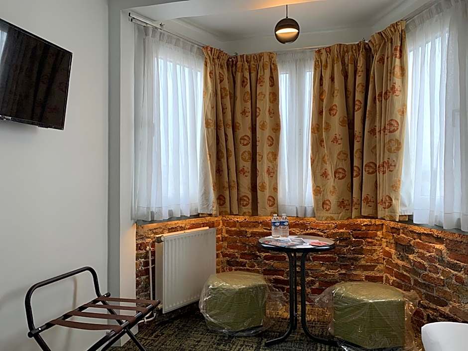 Picardy Hotel-Gare du Nord