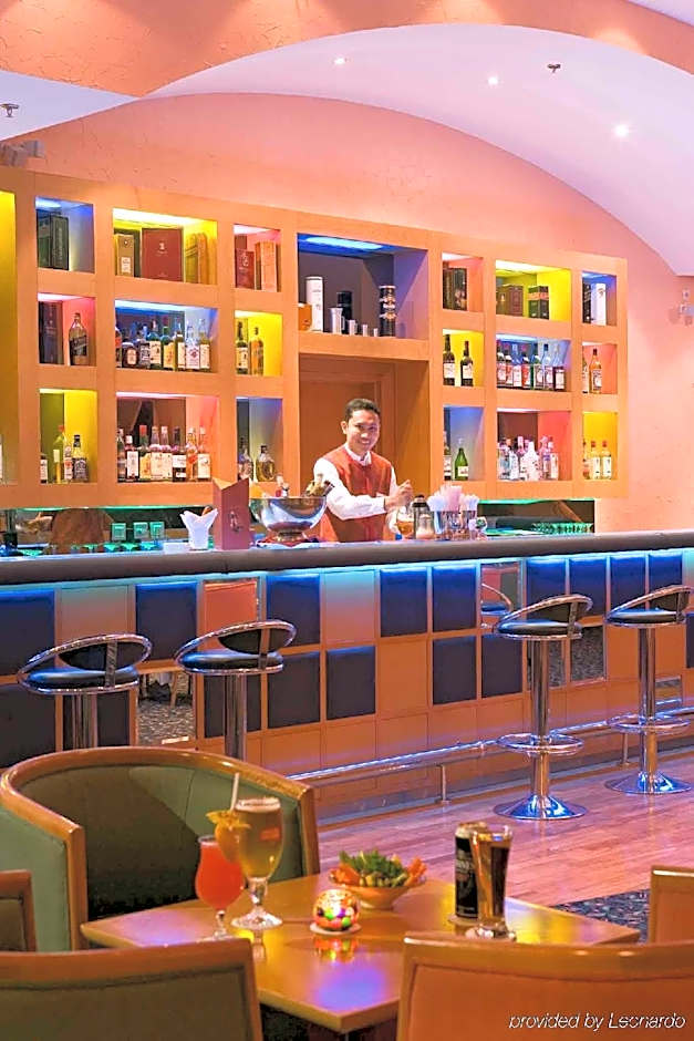 Oryx Grand Jebel Hafeet