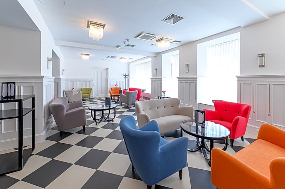 Hotel Caroline