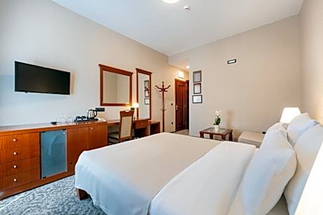 Deluxe Double Room with Sea View