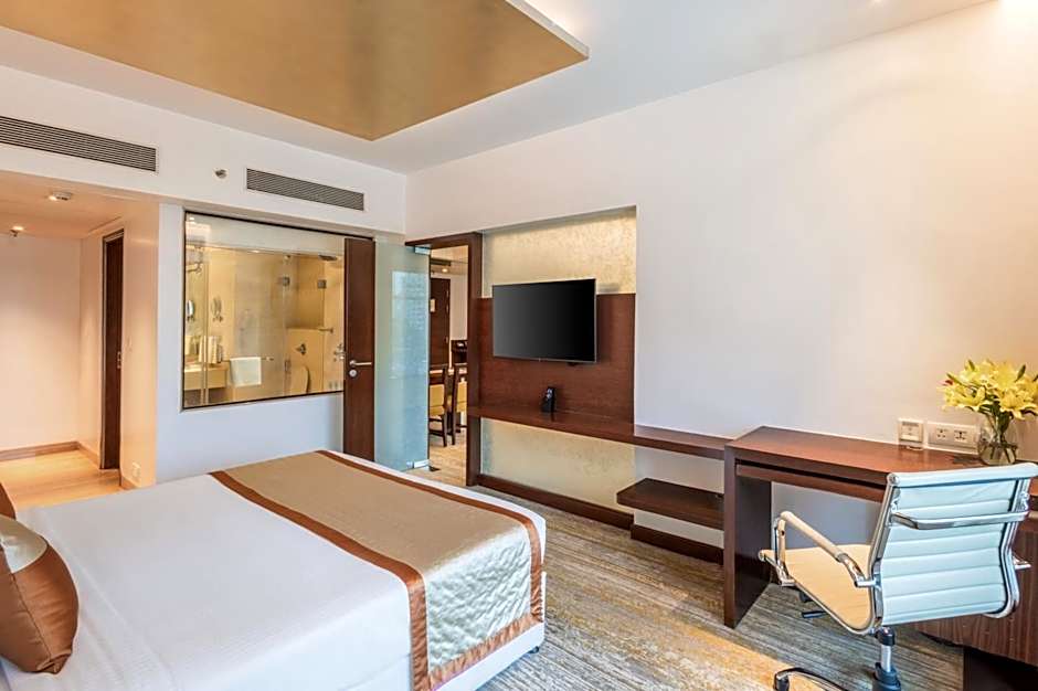 Photo 1 of 8 of Grand Suite