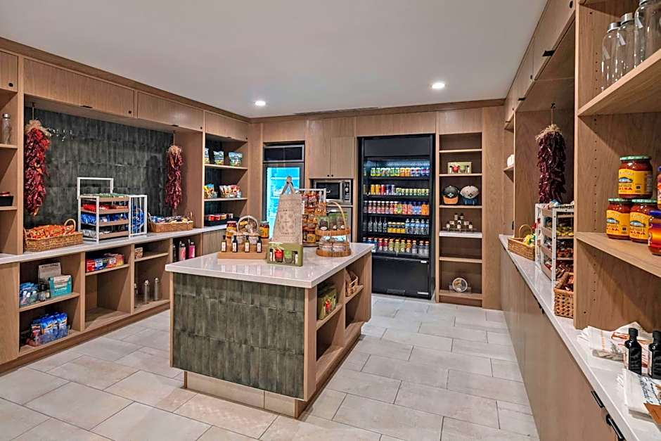 Albuquerque Marriott Pyramid North