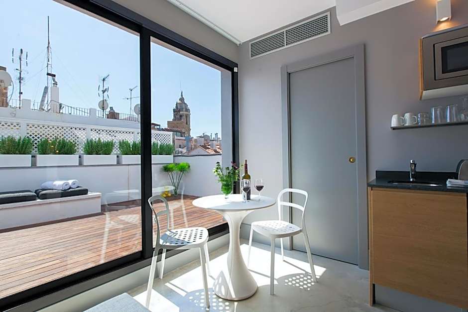 Kare No Apartments by Sitges Group