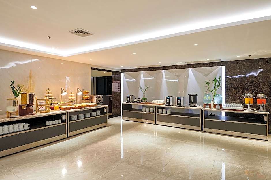 TK Palace Hotel and Convention