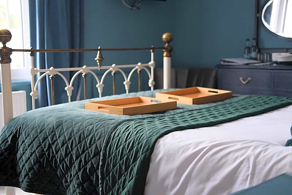 The Crown Inn Dial Post