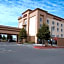 Hampton Inn By Hilton & Suites Pittsburg