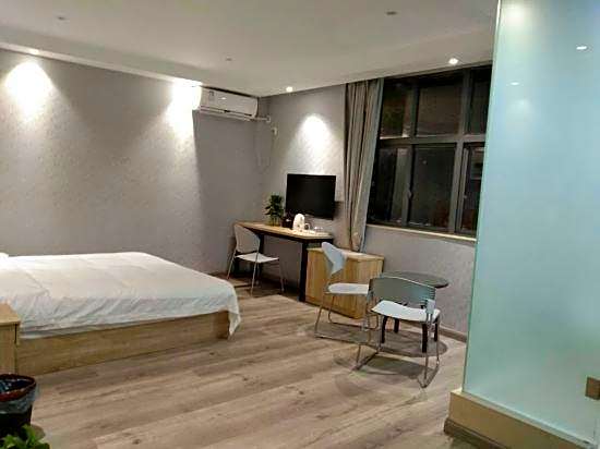 Ningbo Yihao Fashion Hotel