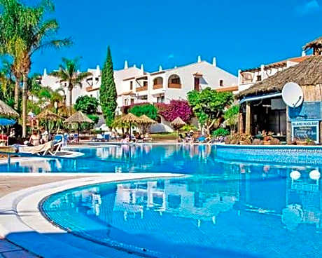 Fantastic sea and golf course view house with 3 bedrooms