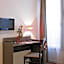Adagio Access Marseille Saint Charles Aparthotel