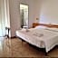 K2 Hotel