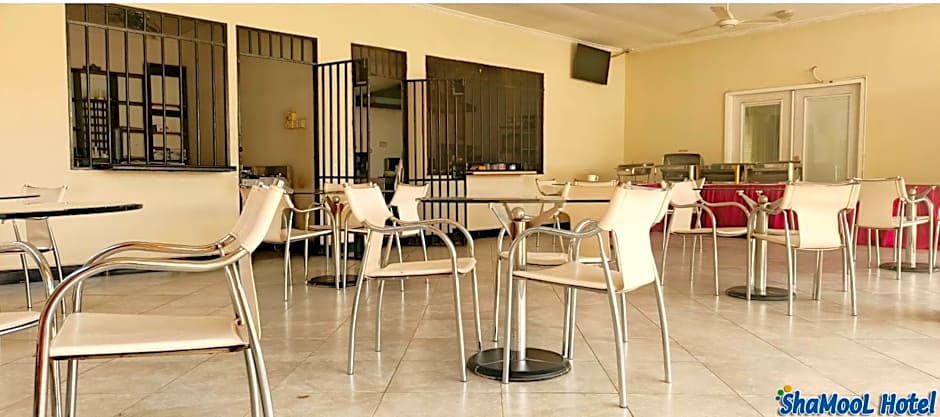 ShaMooL Hotel
