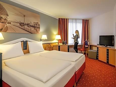Privilege Twin Room