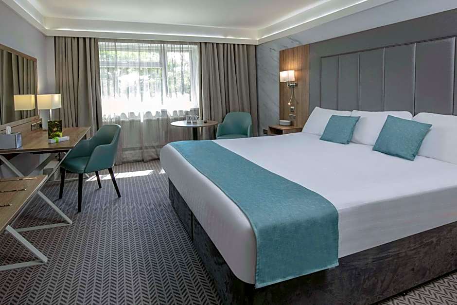 Best Western Premier Heronston Hotel & Spa