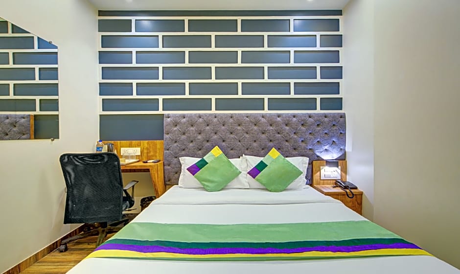 Treebo Prince Andheri East