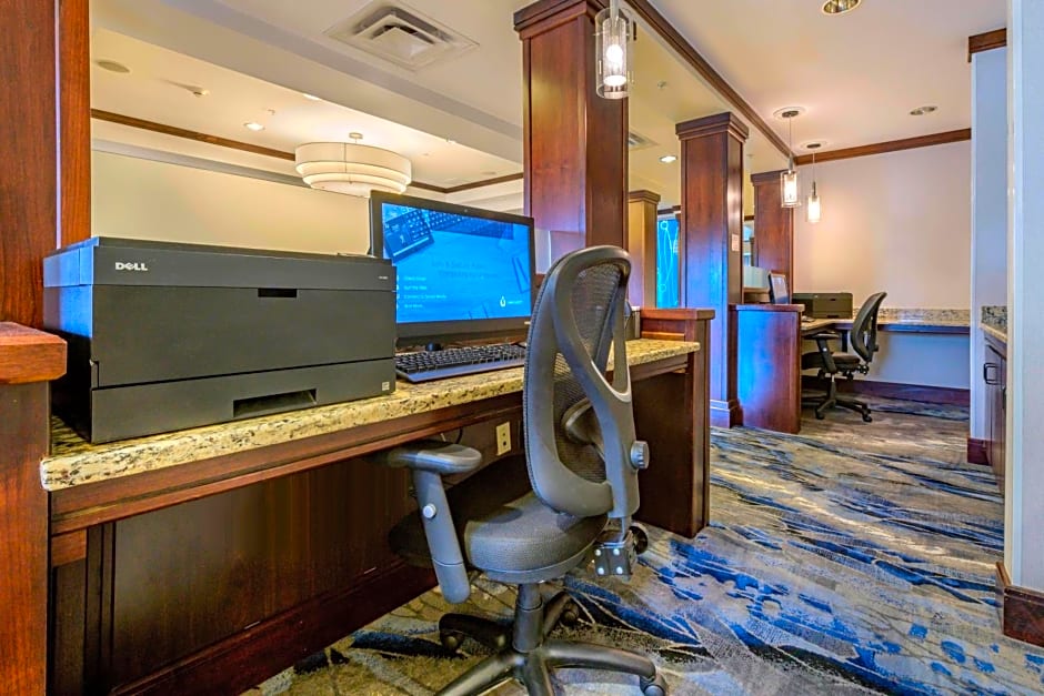Fairfield Inn & Suites by Marriott Slippery Rock