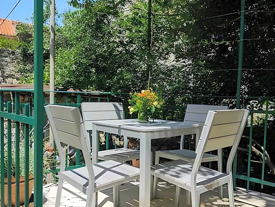 Photo 1 of 7 of Superior Studio, Terrace