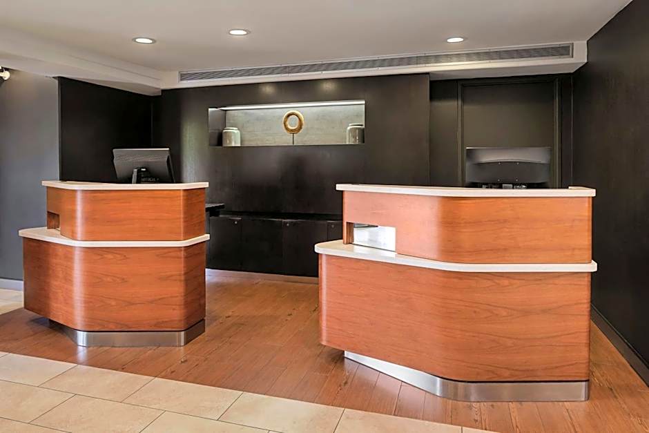 Courtyard by Marriott San Diego Del Mar/Solana Beach