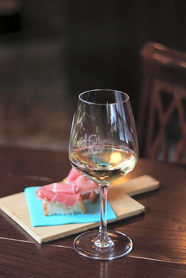 Al Fogolâr Rooms & Osteria with Saunaland