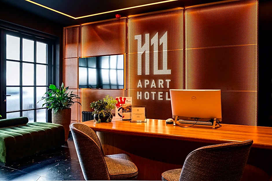 H11 Aparthotel
