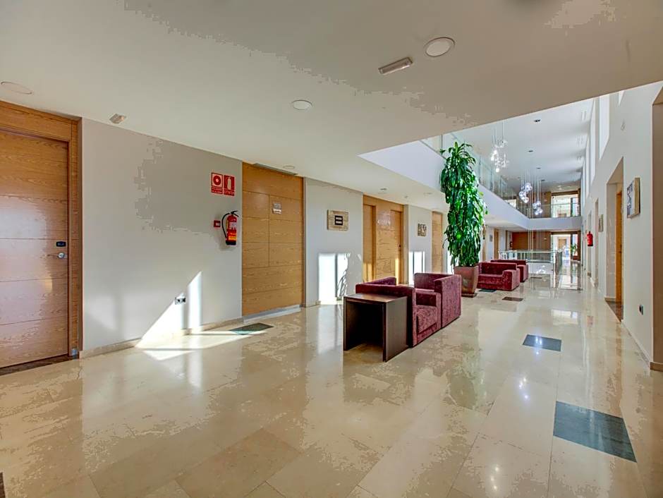 Hospedium Hotel Valles de Gredos Golf