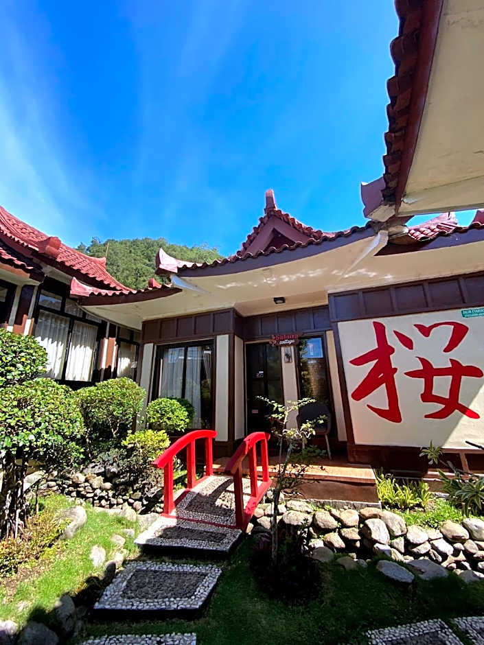 Red Chilies Hill Hotel