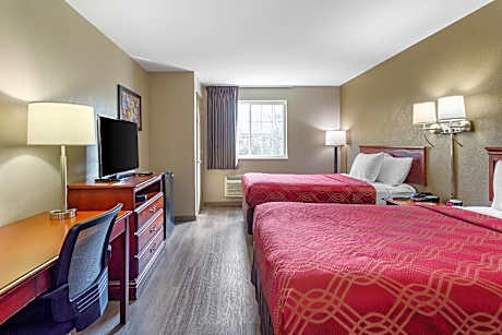 2 Double Beds Nonsmoking
