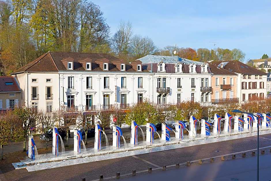 ENZO HOTELS CONTREXEVILLE by Kyriad Direct