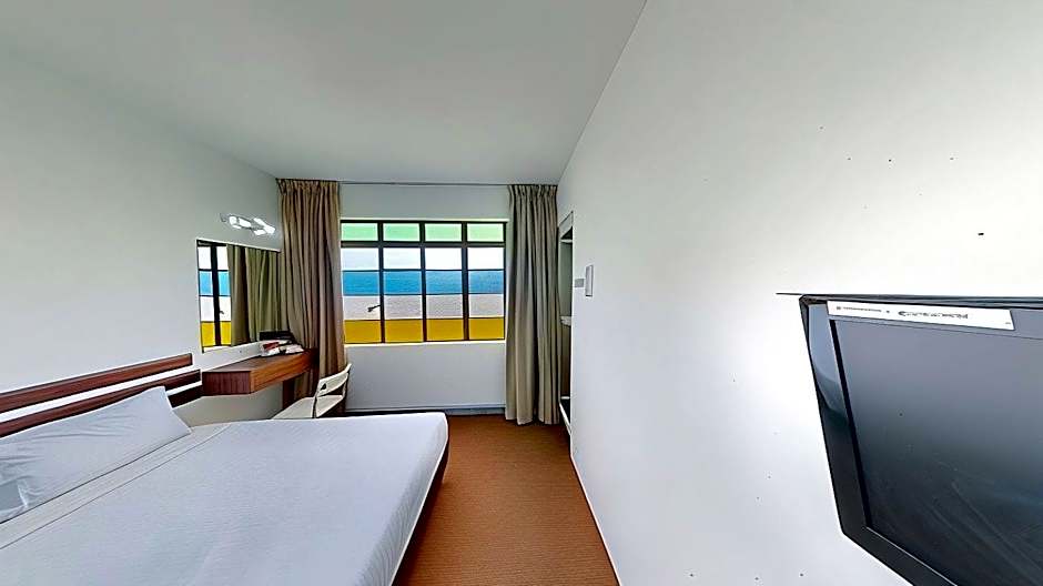Swing & Pillows @ Grand Inn George Town Penang